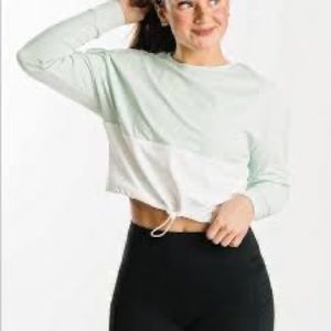 Zyia Nyanza Cinched Crop Top